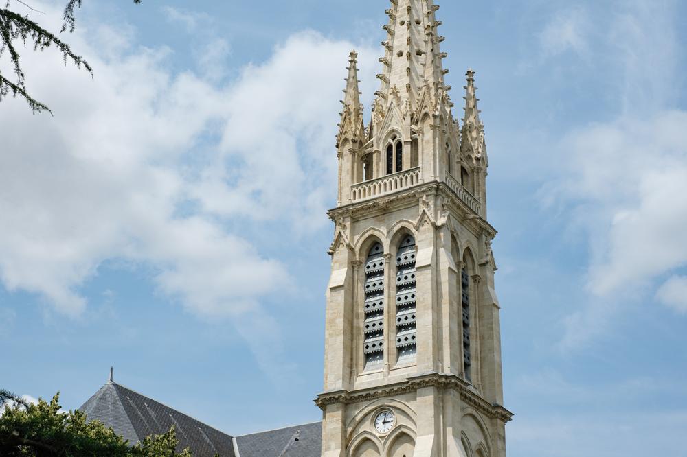 église de Cauderan bordeaux saint Amand bordeaux maison centre de Cauderan agence immobilière Cauderan century 21 Cauderan century 21 bordeaux Century 21 Cauderan century21 cauderan